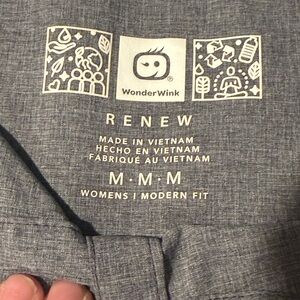 WonderWink scrub top M. Grey